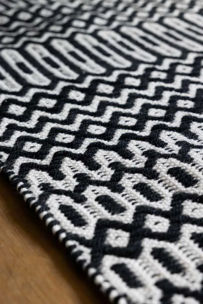 Halsey Monochrome Geometric Rug - 3 Sizes Available