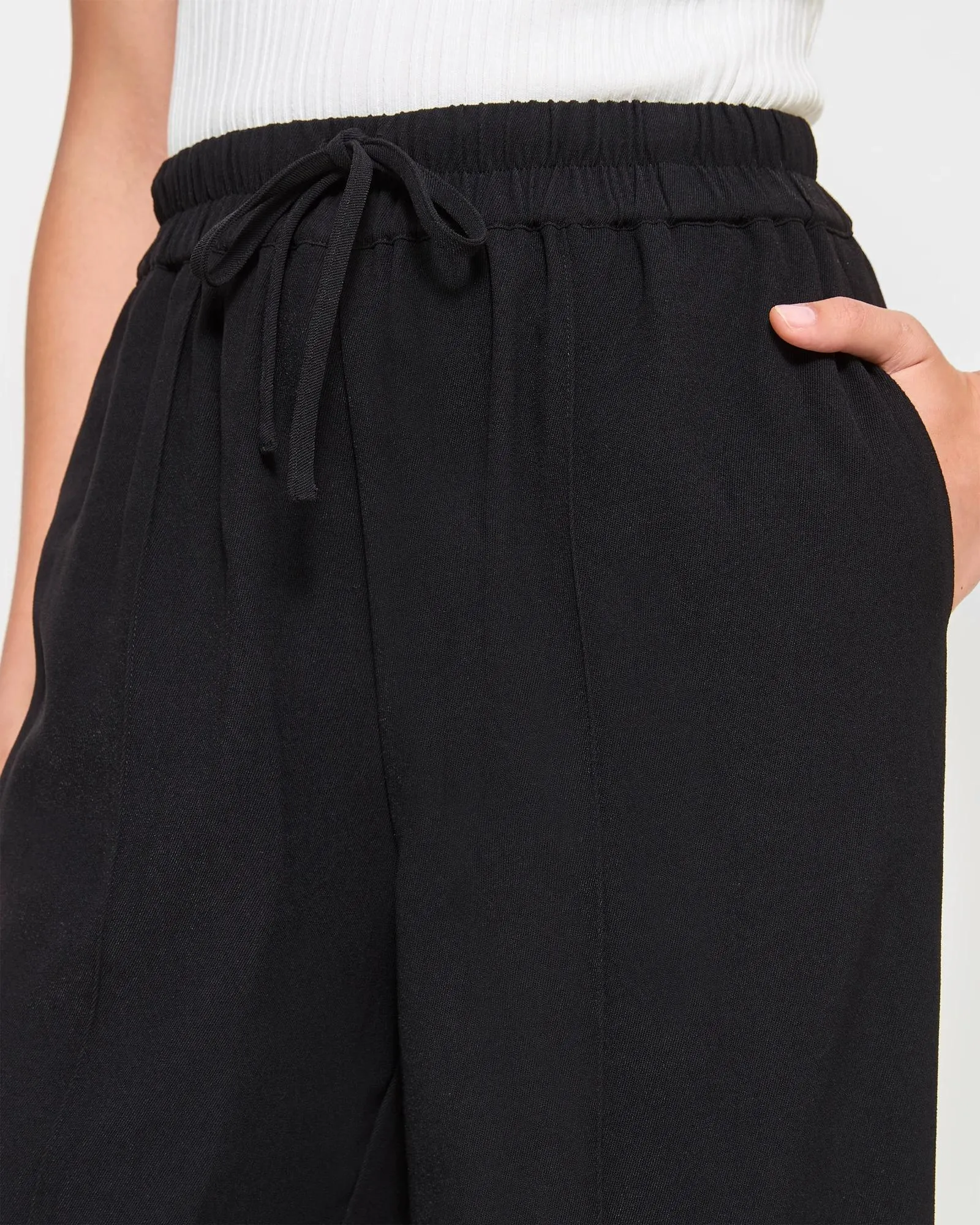 popular  Relaxed Wide Leg Pull On Pants - Preview