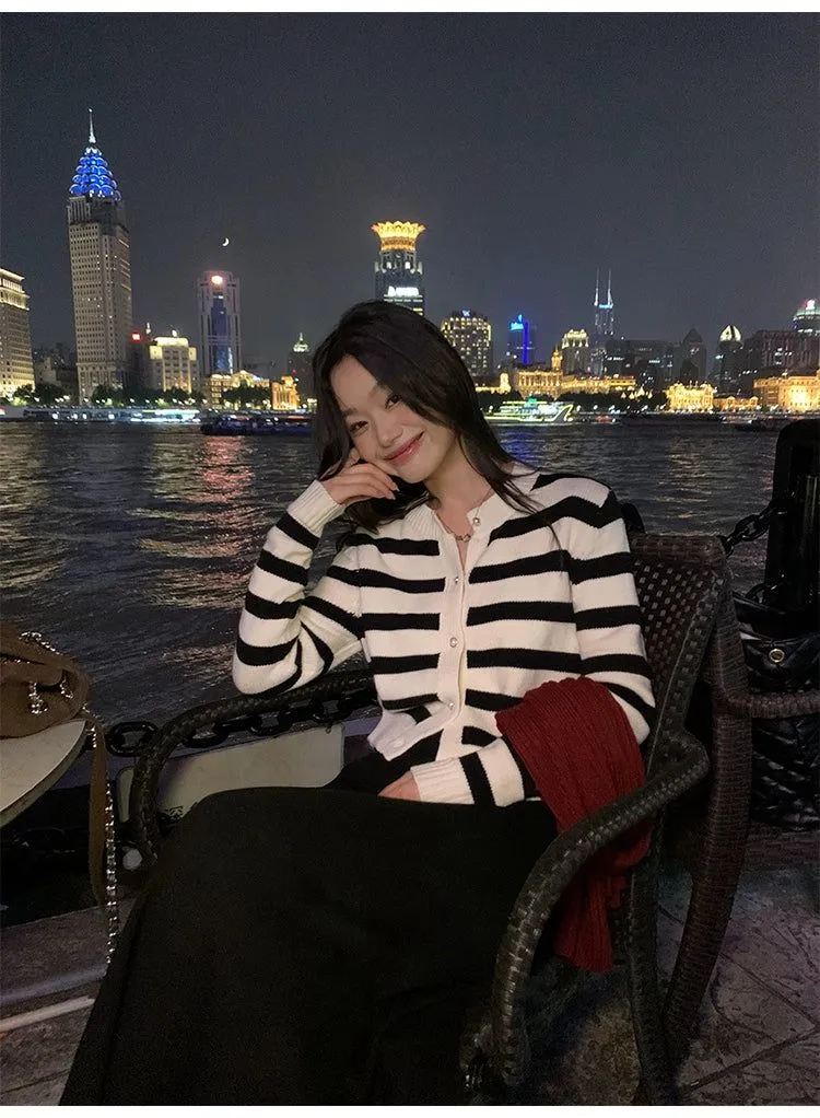 Sue Contrast Color Striped Knit Cardigan